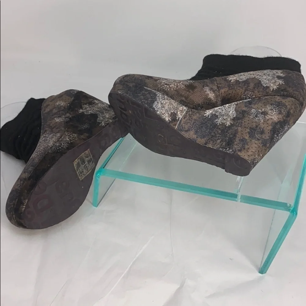 DESIGUAL Sz 9 Sock Velvet Gray Velvet High Wedges
